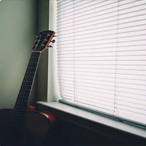 Disco La Niña del Hogar de Alex Mora