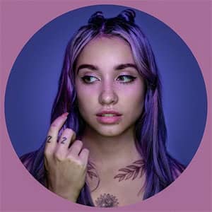 Disco 222 de María Becerra